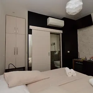 https://marmontova-luxury-rooms.splithotels.org