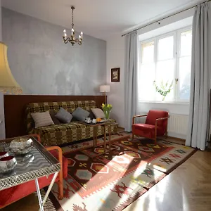Aparthotel Crystal Old Town ***