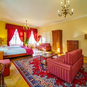 4* Hotel Josephine Old Town Square - Czech Leading
