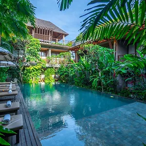 Purana Hotel Ubud
