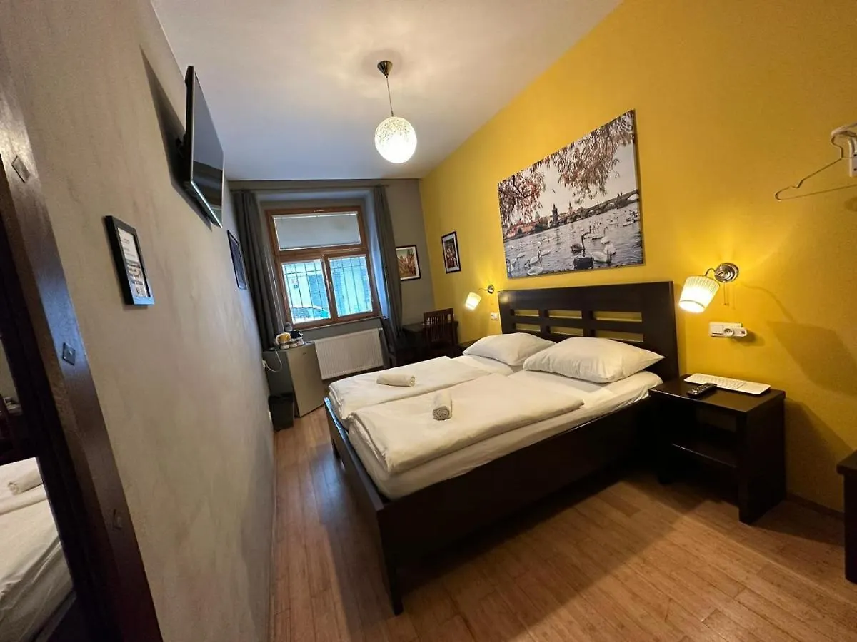 *** Hotel Central Studios Praha Česká republika