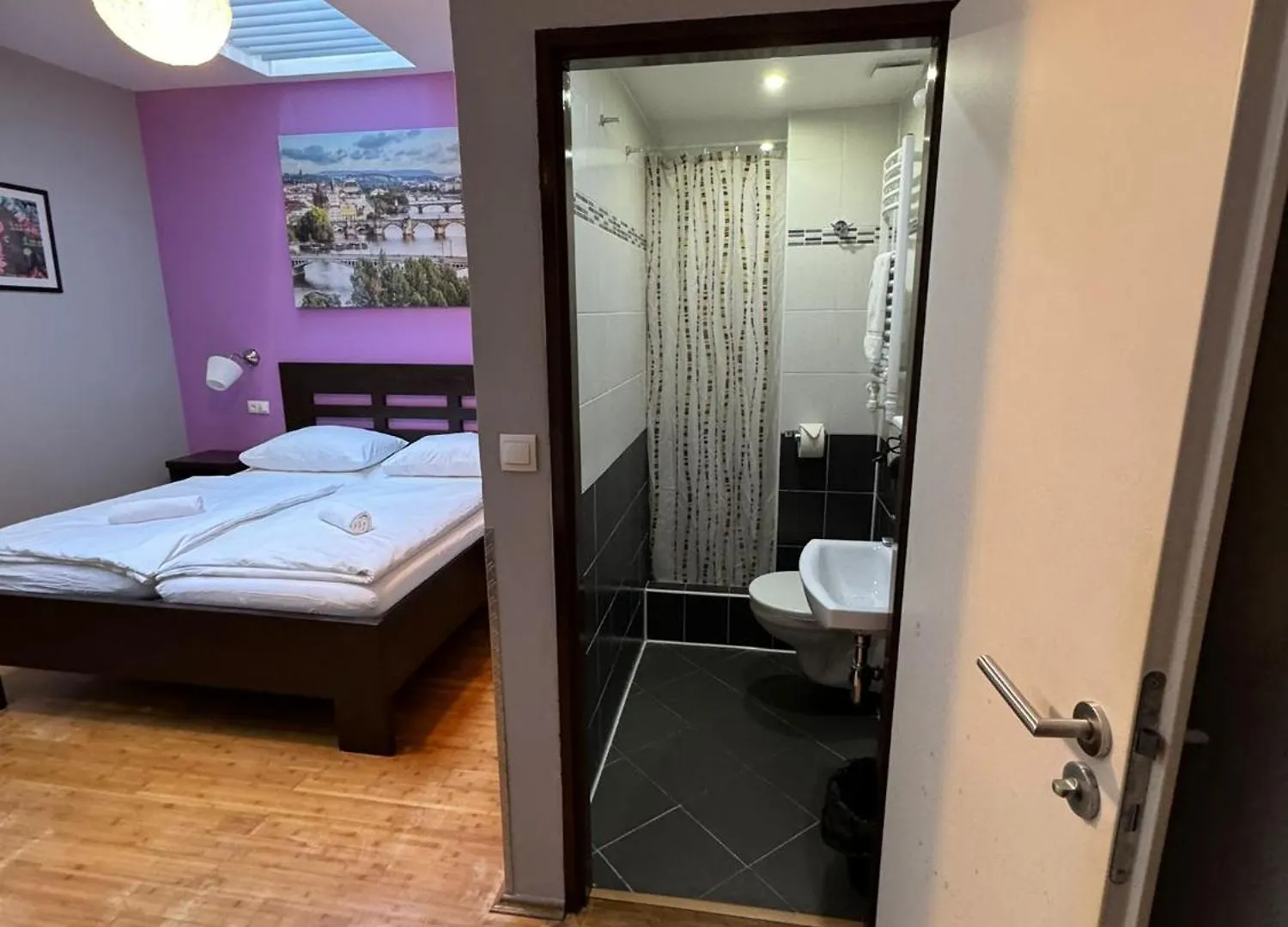 Central Studios Praha Hotel