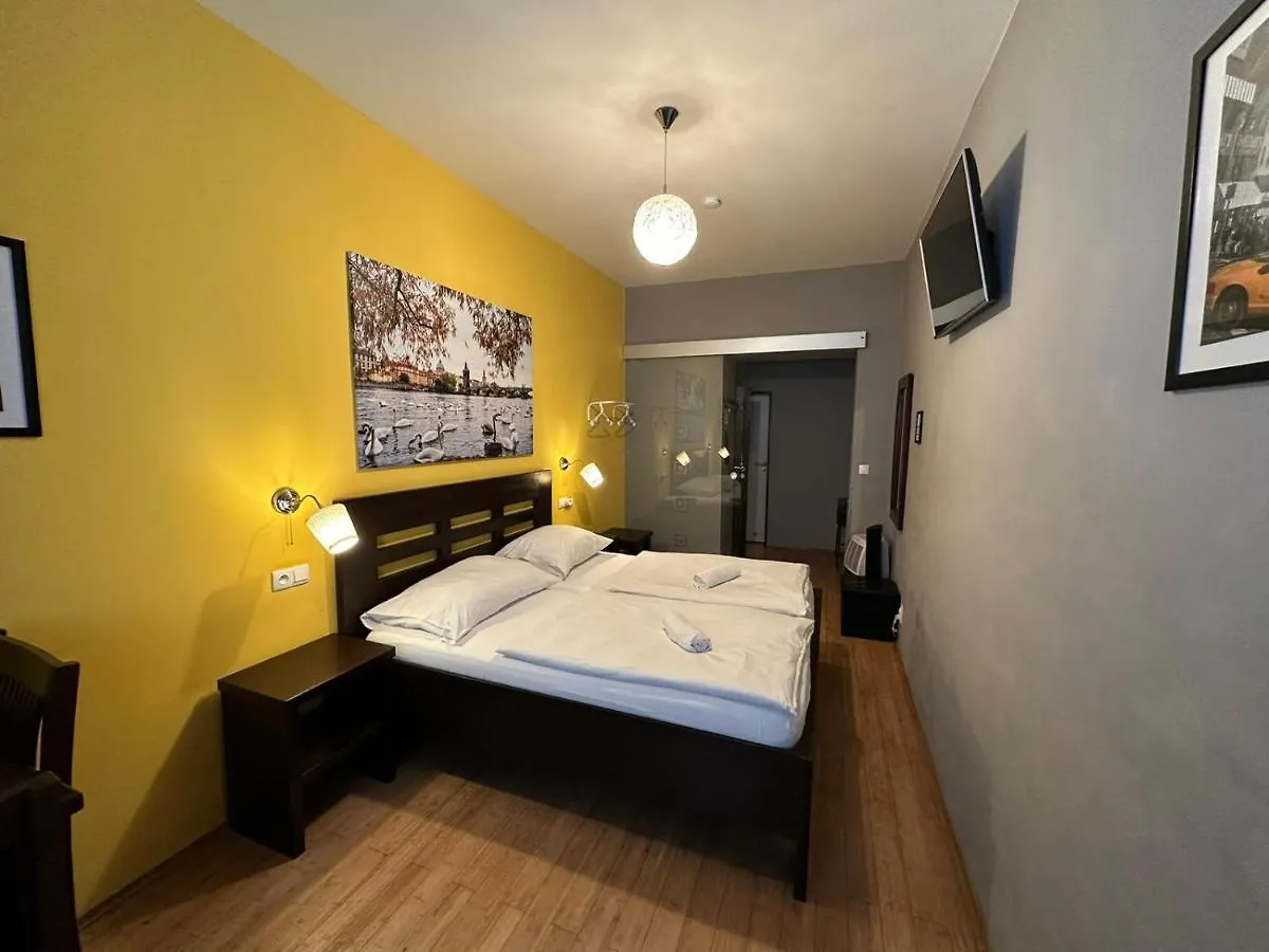 Central Studios Hotel Prague